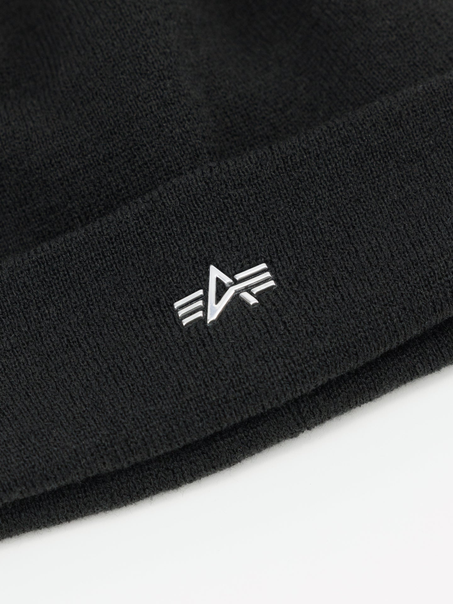 Czapka zimowa Metal Logo Beanie Alpha Industries 258904