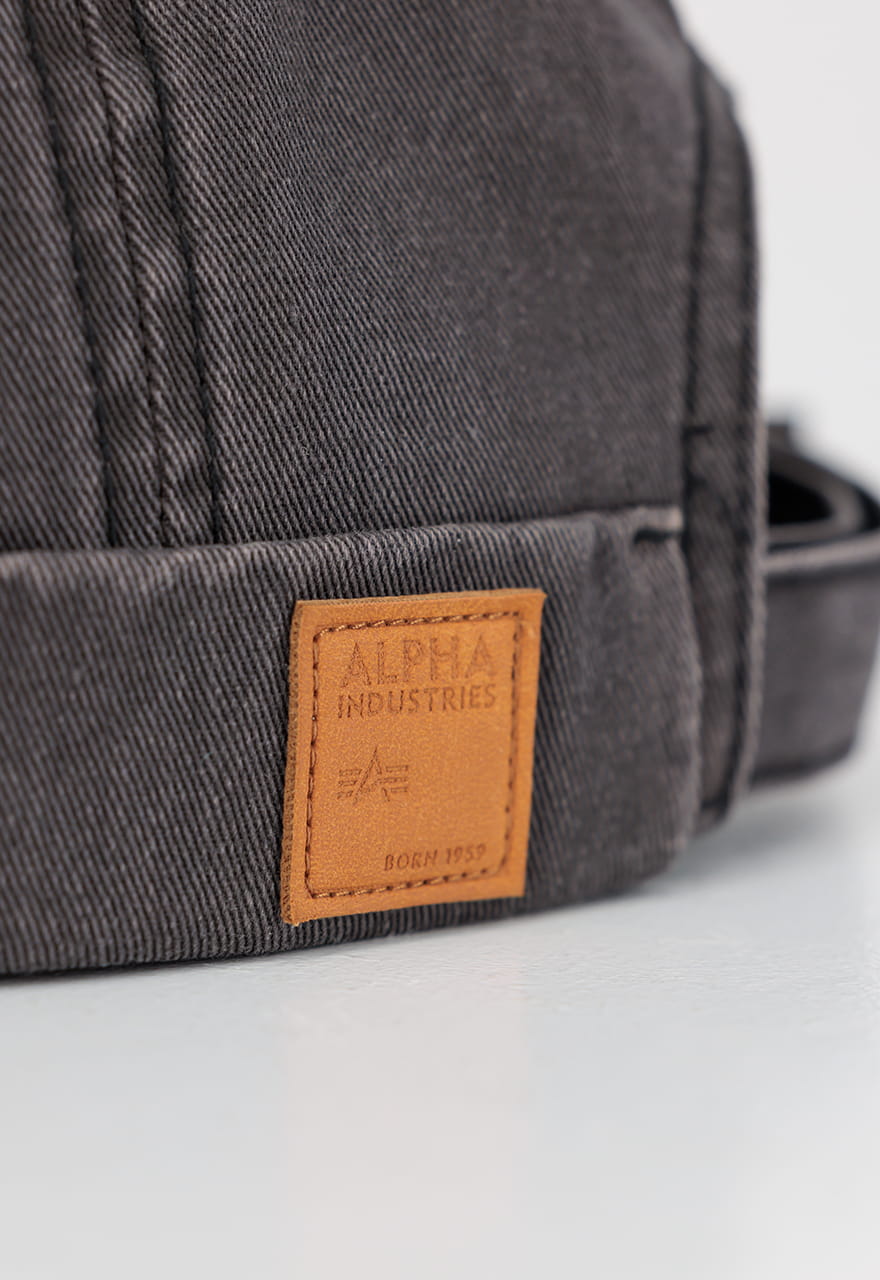 Docker Hat Alpha Industries 136900