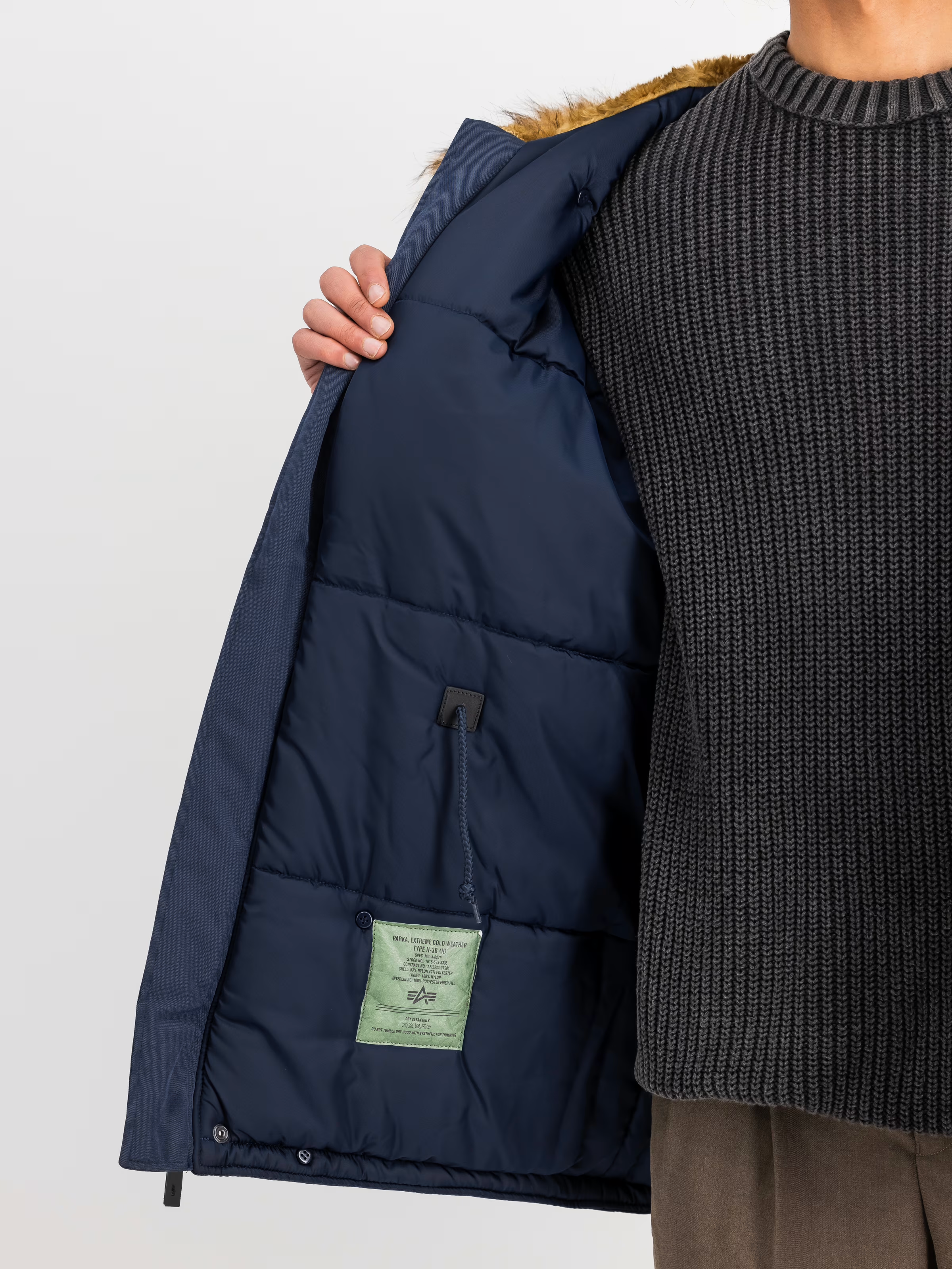 Explorer Kurtka Alpha Industries XL/2XL/3XL 193128